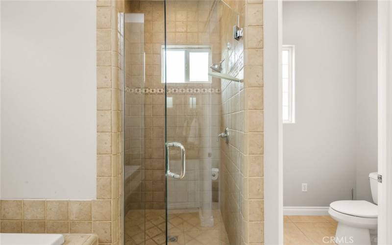 Large Walk In Shower