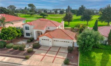 1008 Fairway Vista Drive, Santa Maria, California 93455, 5 Bedrooms Bedrooms, ,3 BathroomsBathrooms,Residential,Buy,1008 Fairway Vista Drive,PI24223321