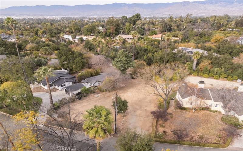 Land in Stunning South Redlands