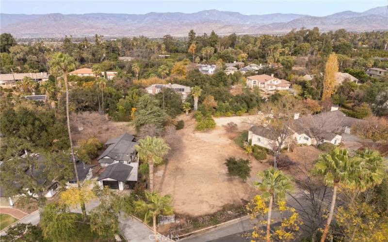 Land in Stunning South Redlands