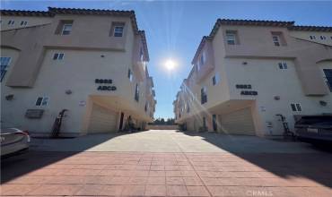 9888 Broadway C, Anaheim, California 92804, 3 Bedrooms Bedrooms, ,3 BathroomsBathrooms,Residential Lease,Rent,9888 Broadway C,OC24242989