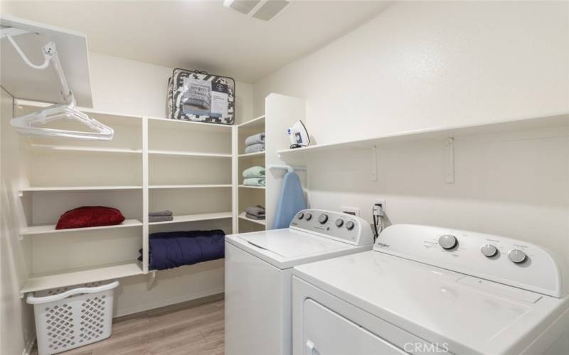 Laundry room, Check out all that storage