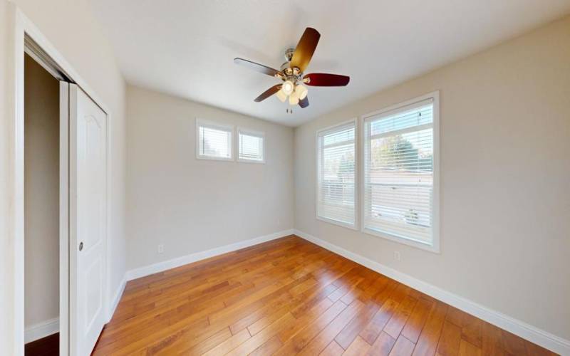 Front bedroom 3