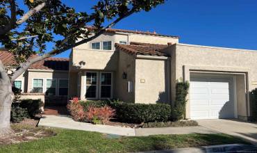 15993 Avenida Villaha 10, San Diego, California 92128, 3 Bedrooms Bedrooms, ,2 BathroomsBathrooms,Residential,Buy,15993 Avenida Villaha 10,240028612SD