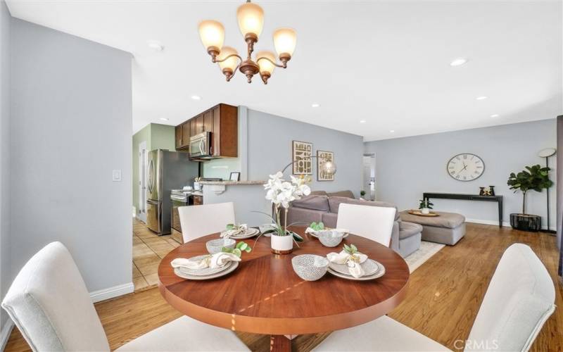 Dining room into the living room view.