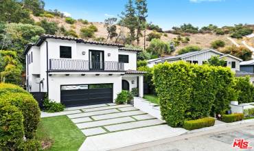 1538 N Beverly Drive, Beverly Hills, California 90210, 3 Bedrooms Bedrooms, ,4 BathroomsBathrooms,Residential Lease,Rent,1538 N Beverly Drive,24444227