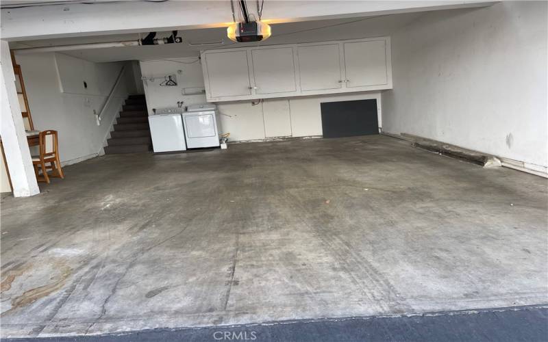 2-Car Garage with Washer/Dryer