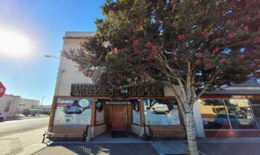 201 5th Street, Hollister, California 95023, ,Commercial Sale,Buy,201 5th Street,ML81988740