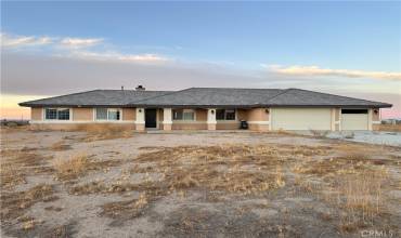 7210 Lindero Road, Phelan, California 92371, 4 Bedrooms Bedrooms, ,2 BathroomsBathrooms,Residential Lease,Rent,7210 Lindero Road,GD24251682