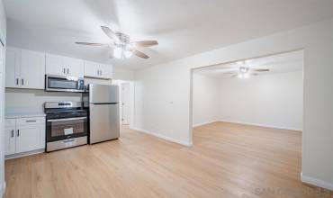 814 Florida Street, Imperial Beach, California 91932, 2 Bedrooms Bedrooms, ,1 BathroomBathrooms,Residential Lease,Rent,814 Florida Street,240028618SD