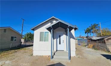 265 1/2 E M Street, Colton, California 92324, 2 Bedrooms Bedrooms, ,2 BathroomsBathrooms,Residential Lease,Rent,265 1/2 E M Street,IG24251693