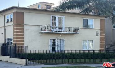 130 N Orlando Avenue 1/2, Los Angeles, California 90048, 2 Bedrooms Bedrooms, ,1 BathroomBathrooms,Residential Lease,Rent,130 N Orlando Avenue 1/2,24470597