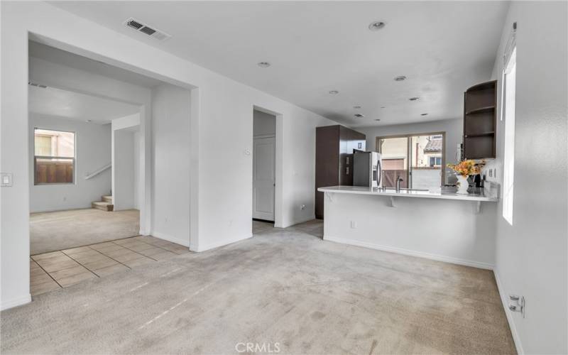 Kitchen Dining Area