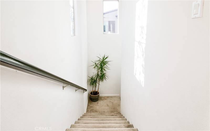 2-tiered staircase for added privacy