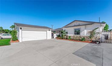 2336 Stanbridge Ave., Long Beach, California 90815, 3 Bedrooms Bedrooms, ,Residential,Buy,2336 Stanbridge Ave.,PW24224292