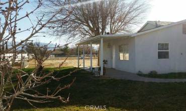 10254 E Avenue S4, Littlerock, California 93543, 2 Bedrooms Bedrooms, ,1 BathroomBathrooms,Residential,Buy,10254 E Avenue S4,DW24212392