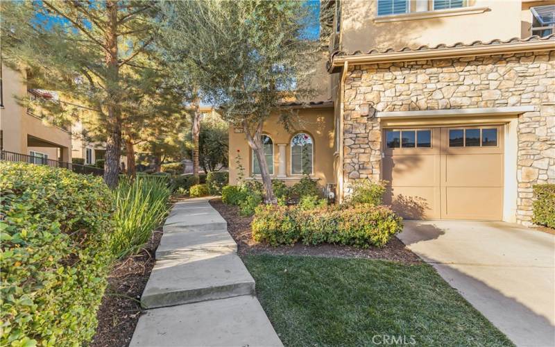 Meandering walkway to your front door