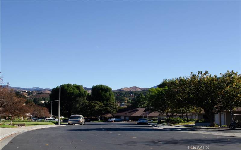 View down Oak Crossing / mountain views