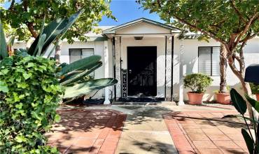 204 N Rodecker Drive, Azusa, California 91702, 3 Bedrooms Bedrooms, ,3 BathroomsBathrooms,Residential,Buy,204 N Rodecker Drive,DW24212560