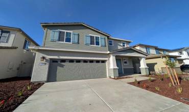 6185 Woodlands Loop