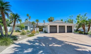 76010 Fairway Drive, Indian Wells, California 92210, 4 Bedrooms Bedrooms, ,3 BathroomsBathrooms,Residential Lease,Rent,76010 Fairway Drive,NP24251283