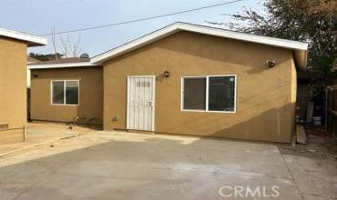 4634 Orange Street 1/2, Pico Rivera, California 90660, 1 Bedroom Bedrooms, ,1 BathroomBathrooms,Residential Lease,Rent,4634 Orange Street 1/2,DW24250599