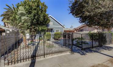 5923 York Boulevard, Los Angeles, California 90042, 1 Bedroom Bedrooms, ,1 BathroomBathrooms,Residential Lease,Rent,5923 York Boulevard,GD24250629