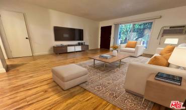 2332 S Beverly Glen Boulevard 2, Los Angeles, California 90064, 1 Bedroom Bedrooms, ,1 BathroomBathrooms,Residential Lease,Rent,2332 S Beverly Glen Boulevard 2,24468731