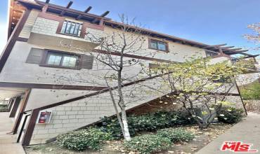 5250 Chesebro Road 14, Agoura Hills, California 91301, 3 Bedrooms Bedrooms, ,2 BathroomsBathrooms,Residential Lease,Rent,5250 Chesebro Road 14,24473359