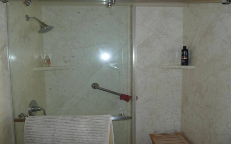 CS R145 Shower