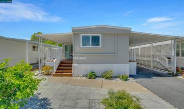 130 Banyon Dr, Pittsburg, California 94565, 2 Bedrooms Bedrooms, ,1 BathroomBathrooms,Manufactured In Park,Buy,130 Banyon Dr,41080776