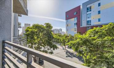 1643 6Th Ave 208, San Diego, California 92101, 2 Bedrooms Bedrooms, ,2 BathroomsBathrooms,Residential,Buy,1643 6Th Ave 208,240028541SD