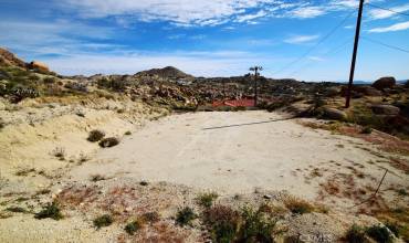 57235 Farrelo Road, Yucca Valley, California 92284, ,Land,Buy,57235 Farrelo Road,JT24250172