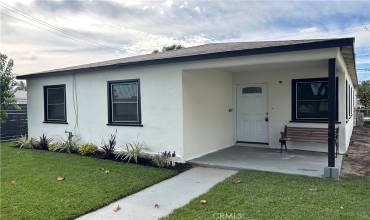 2701 Gale Avenue, Long Beach, California 90810, 3 Bedrooms Bedrooms, ,2 BathroomsBathrooms,Residential,Buy,2701 Gale Avenue,SB24248637