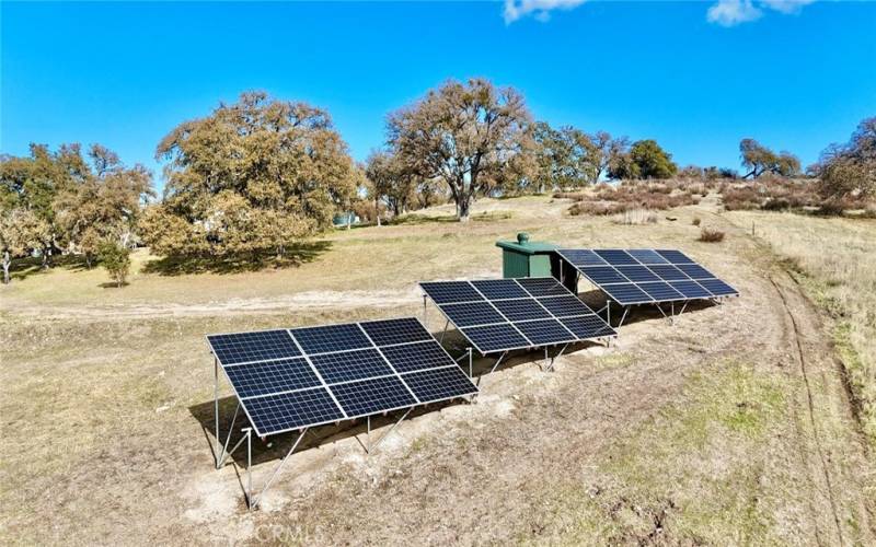 30 400W Solar Panels & Battery Storage