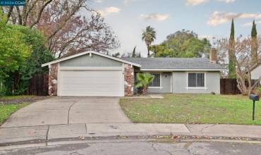 19 Bethany Ct, Sacramento, California 95823, 3 Bedrooms Bedrooms, ,2 BathroomsBathrooms,Residential,Buy,19 Bethany Ct,41080903