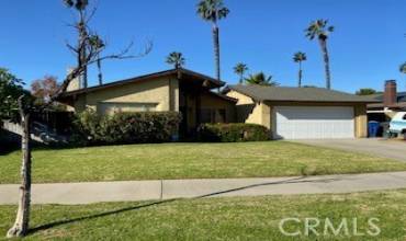 9469 Calle Tampico, Riverside, California 92503, 4 Bedrooms Bedrooms, ,2 BathroomsBathrooms,Residential,Buy,9469 Calle Tampico,IG24252343