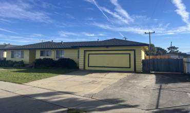 1050 John Street, Salinas, California 93905, 3 Bedrooms Bedrooms, ,2 BathroomsBathrooms,Residential,Buy,1050 John Street,ML81988815