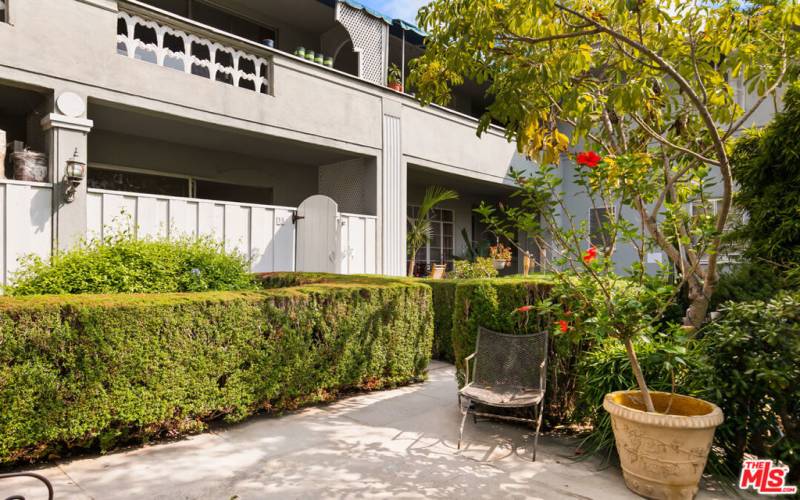 Garden in front of apartment