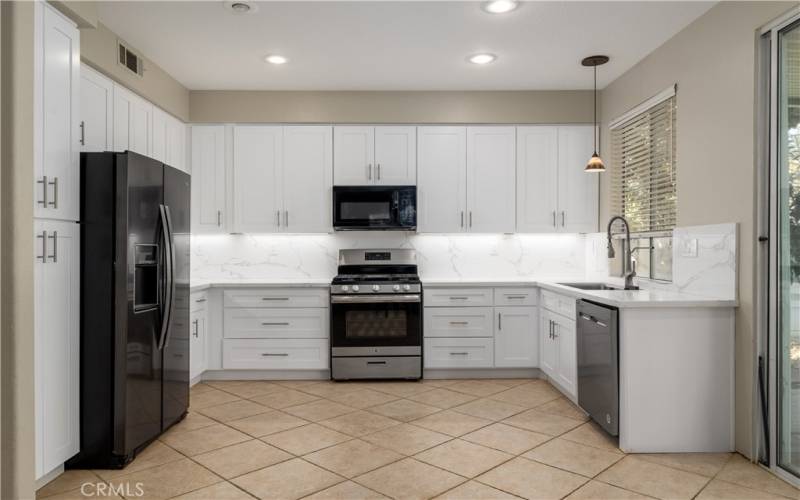 Kitchen with included fridge