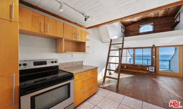 20006 Pacific Coast Highway A, Malibu, California 90265, ,1 BathroomBathrooms,Residential Lease,Rent,20006 Pacific Coast Highway A,24473273