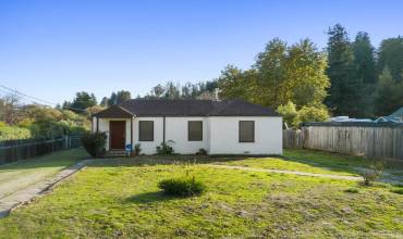 17 White Road, Watsonville, California 95076, 2 Bedrooms Bedrooms, ,1 BathroomBathrooms,Residential,Buy,17 White Road,ML81988704