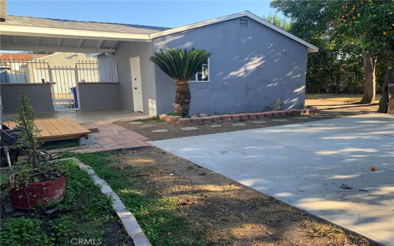 Back of the house and garage