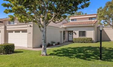 17930 Villamoura Dr, Poway, California 92064, 2 Bedrooms Bedrooms, ,2 BathroomsBathrooms,Residential,Buy,17930 Villamoura Dr,240028719SD