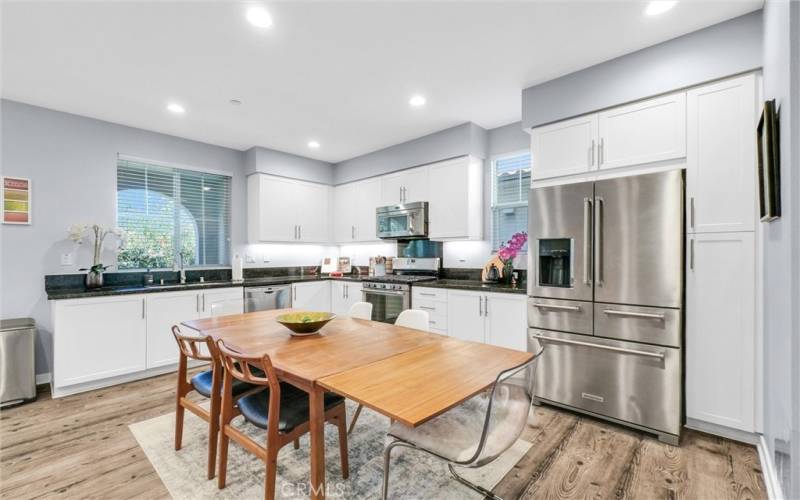 Kitchen and dining area.