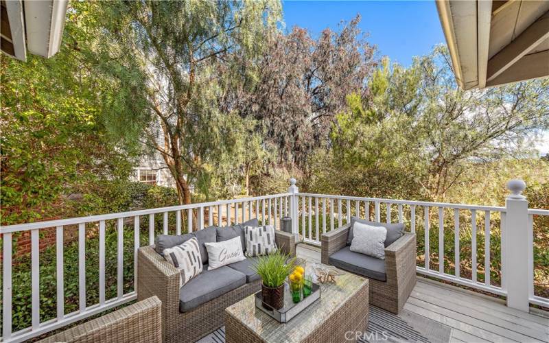 Back yard deck where you can sit in the middle of nature!