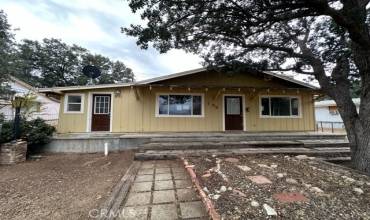 100 Pioneer Place, Bodfish, California 93205, 3 Bedrooms Bedrooms, ,2 BathroomsBathrooms,Residential,Buy,100 Pioneer Place,SC24252483