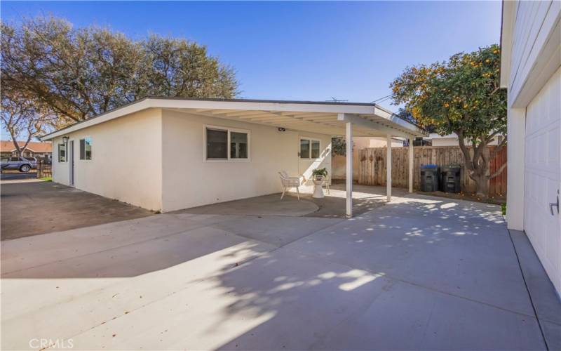 Covered patio.
