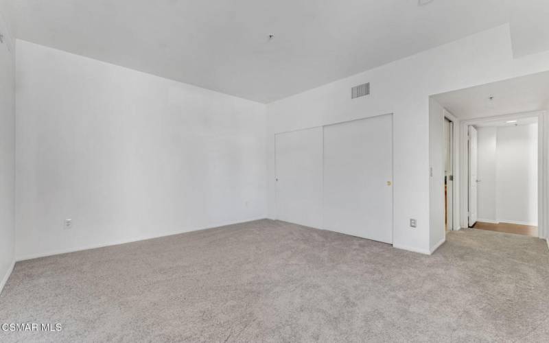 11124 Burbank Blvd #208, North Hollywood