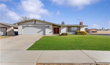 37700 26th Street E, Palmdale, California 93550, 3 Bedrooms Bedrooms, ,2 BathroomsBathrooms,Residential,Buy,37700 26th Street E,PW24251583